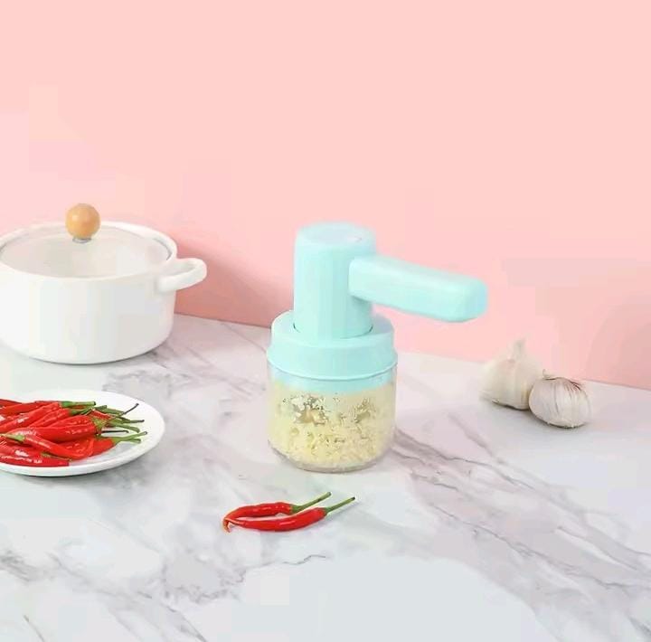Electric egg beater