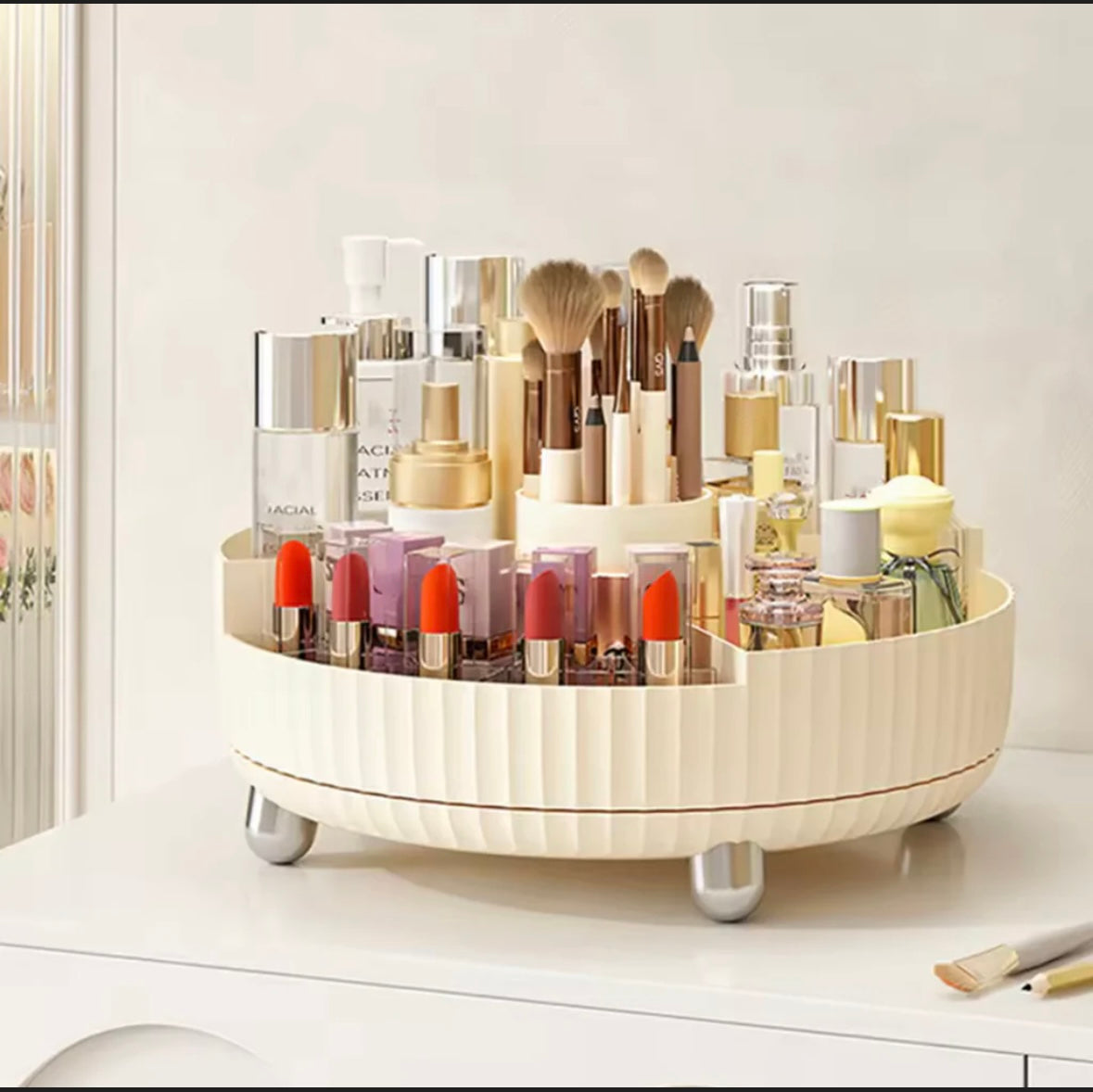 Rotating Cosmetic Organizer