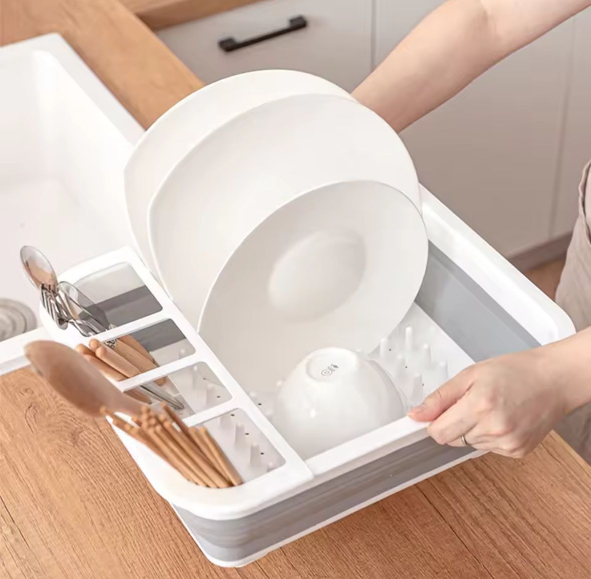 Collapsible Dish Drainer